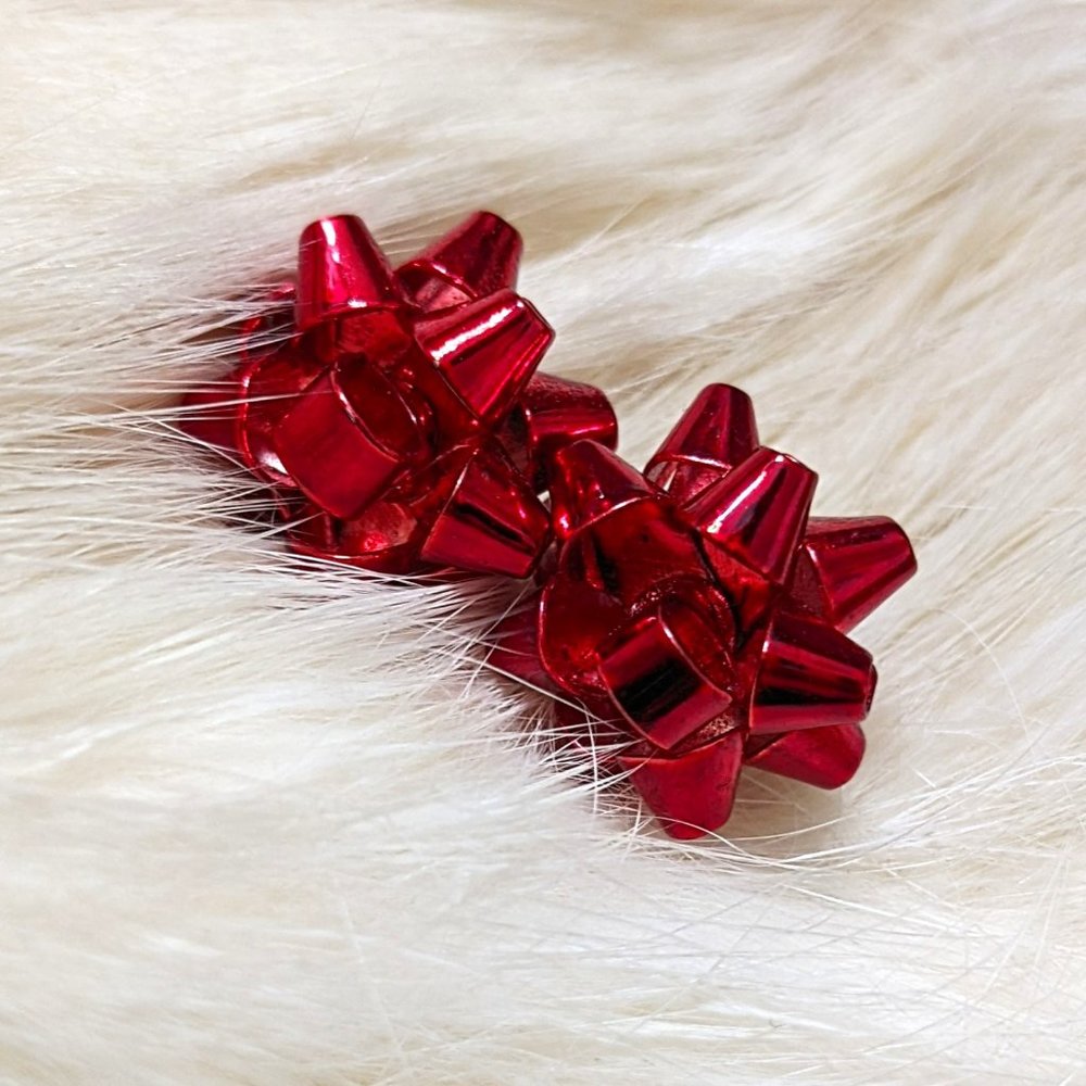 Small Christmas Bow Earrings